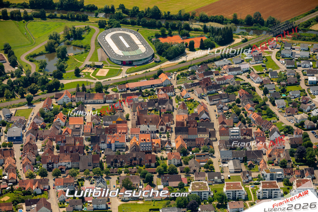 Das Luftbild zeigt :  Geisingen - Die Luftaufnahme wurde 2024 vom UL-Flugzeug aus erstellt ( keine Drohne ) - Hochauflösende Luftaufnahme - Für grossformatige Ausdrucke geeignet. Die Geschenkidee !Mit Lizenz und Bildrechte bestellbar