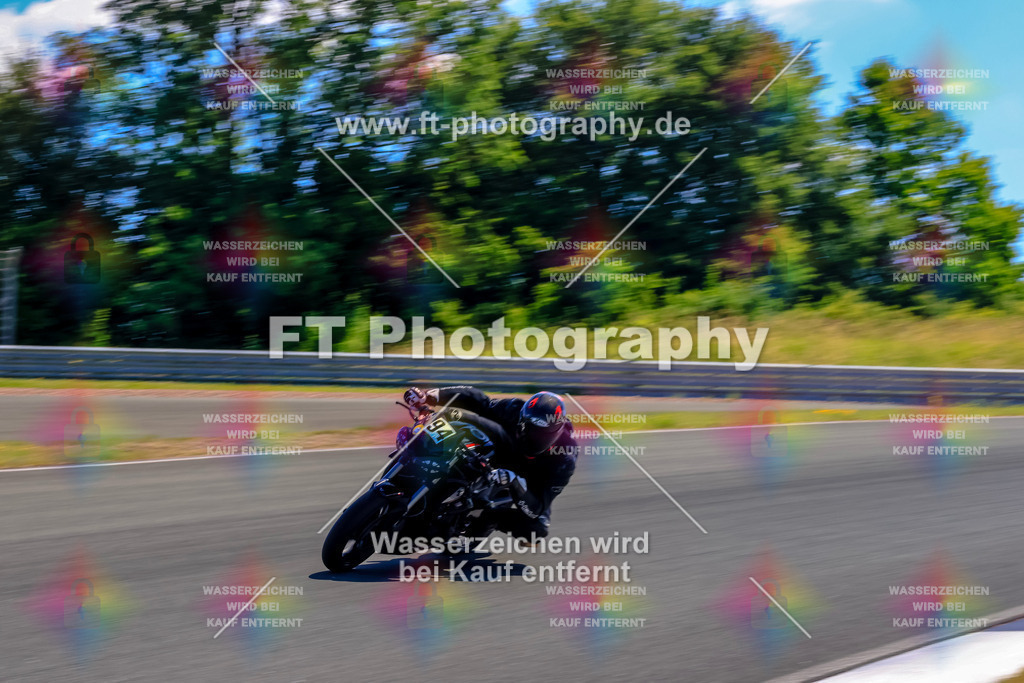 _TCM6631 | Hier findet Ihr Bilder von Touristenfahrten auf der Nürburgring Nordschleife oder von anderen Veranstaltungen die ich besucht habe. Viel Spass beim Durch Schauen 