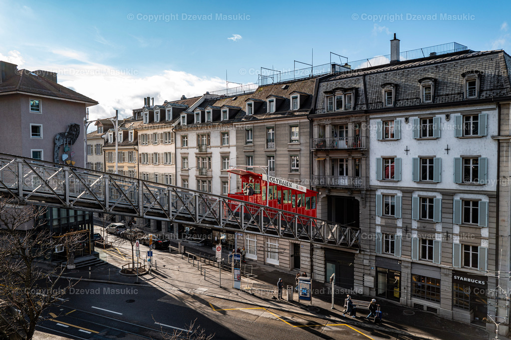 Zürich - Stadt | Ich fotografiere Landschaften, Produkte und erstelle für Sie Firmenportraits. Engagieren Sie mich für den nächsten Projekt. - Realisiert mit Pictrs.com