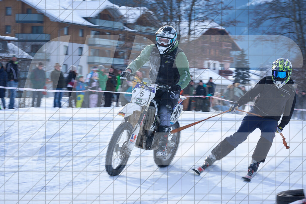 11. Holzknecht Skijöring | Skijöring am 24.01.2026: 11. Holzknecht Skijöring in Gosau am Dachstein, Oberösterreich, ÖsterreichFoto: © 2026 Martin Bihounek | mb-creative.eu