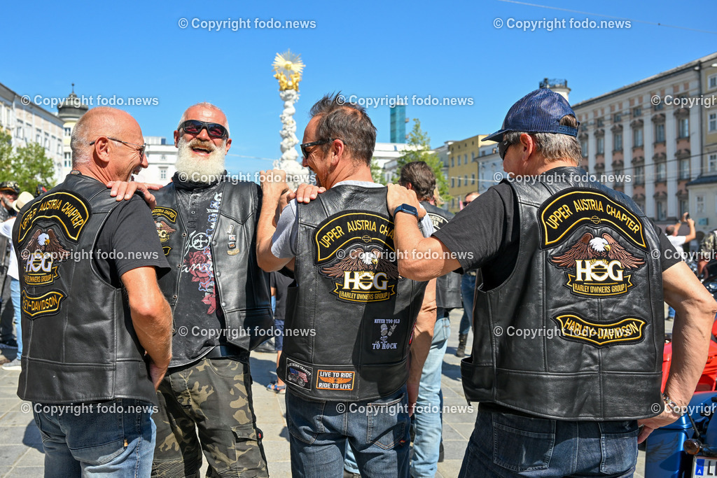 Linz_ Harley Davidson Charity_ 15.08.2023-23 | 15.08.2023, Linz, AUT, Harley Davidson Charity 2023 Hauptplatz Linz, im Bild Harley Davidson Charity Teilnehmer, Upper Austria Chapter