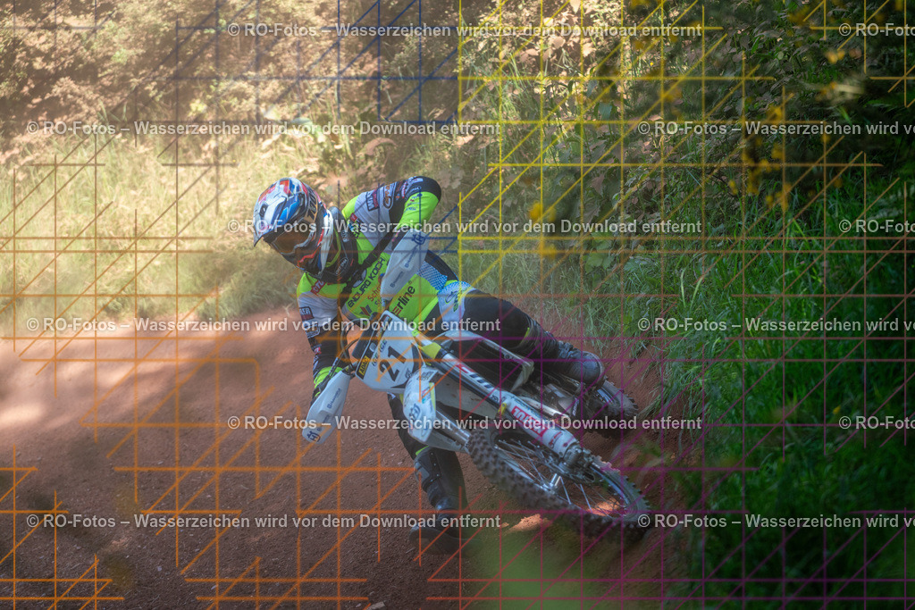 Wolfshausen 3 Lauf -734 | Sportfotografie von RO-Fotos: Motorsport, Motocross, Enduro, Laufveranstaltungen und Triathlon. Professionelle Fotos von Sportlern und Events. - Realisiert mit Pictrs.com