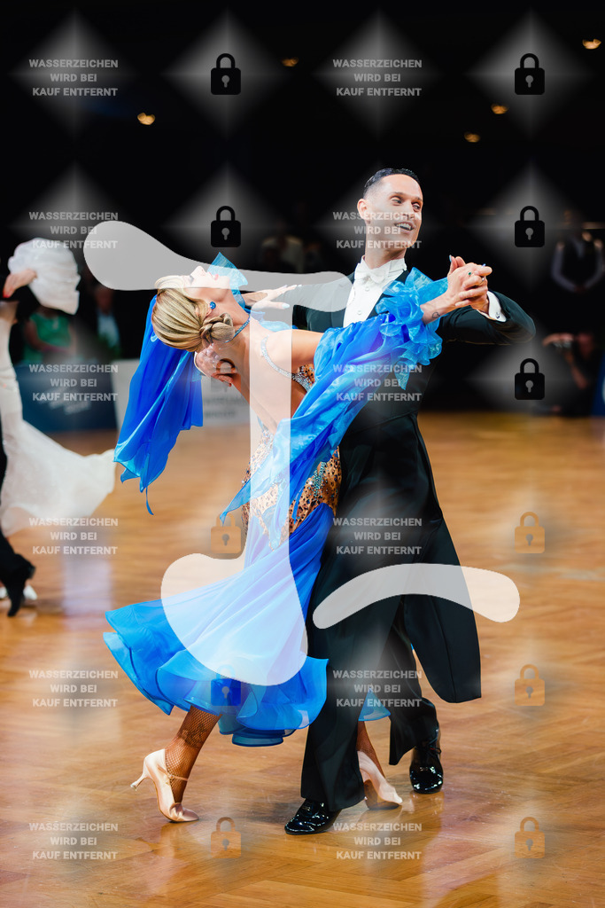 GOC 2025 - WDSF PD Super Grand Prix Standard 19th (19) Matteo Conti _ Michela Vagni (Italy)-2025-08-21-1004 | Webshop for digital downloads and prints of dance sport, event & show photographer Julian Link - Realisiert mit Pictrs.com