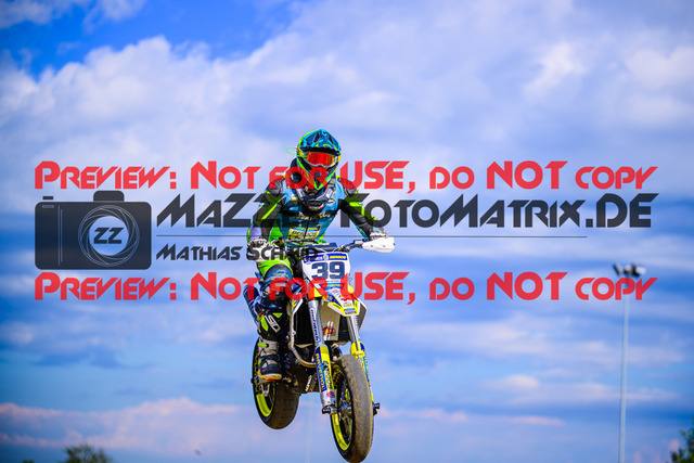 MaZZes_FotoMatrix_240714_6021986_8894 | S3