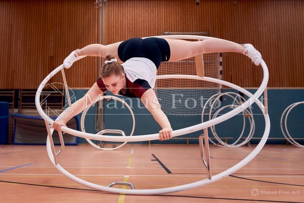DSC01427 | Professionelle Sportfotografie in Hamburg, Schleswig-Holstein und Niedersachsen – spezialisiert auf Rhönrad, Geräteturnen, Leistungsturnen und rhythmische Sportgymnastik. Bundesweite Begleitung von Rhönrad-Events. Jetzt Sport-Fotos - Realisiert mit Pictrs.com