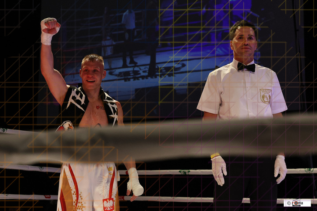 Atahmanchuk vs Gurtek 25.04.2026 tomafocus Tb00125 | professionelle Sport- und Eventfotografie von Tomafocus – dynamische Bilder, emotionale Momente und hochwertige Aufnahmen für jeden Anlass. - Realisiert mit Pictrs.com