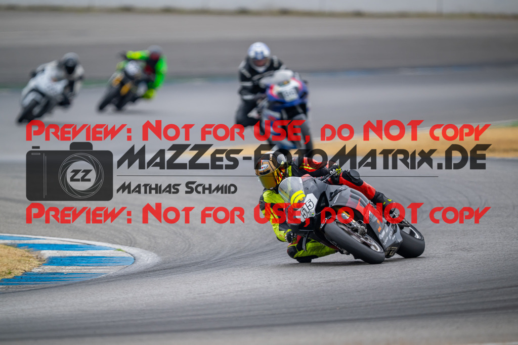 MaZZes-Fotomatrix-20260809-577670 | R1