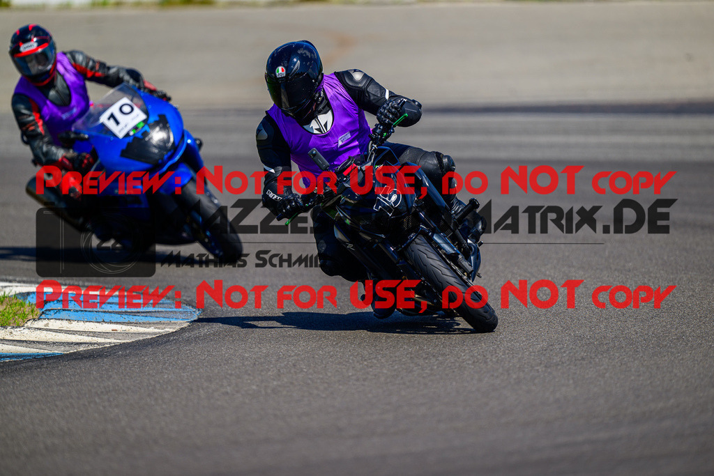 MaZZes_FotoMatrix_240520_6021986_8668 | INST