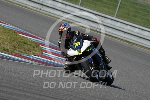 2024_05_04_PBK_21307 | Sportfotografie; SlowMotion; Video; Rennstrecke; Hafeneger; Speer; Racing; RSE; BMW; CBO; Trackday; Motorsportarena; Hockenheimring; Brno; Most; Barcelona; Valencia