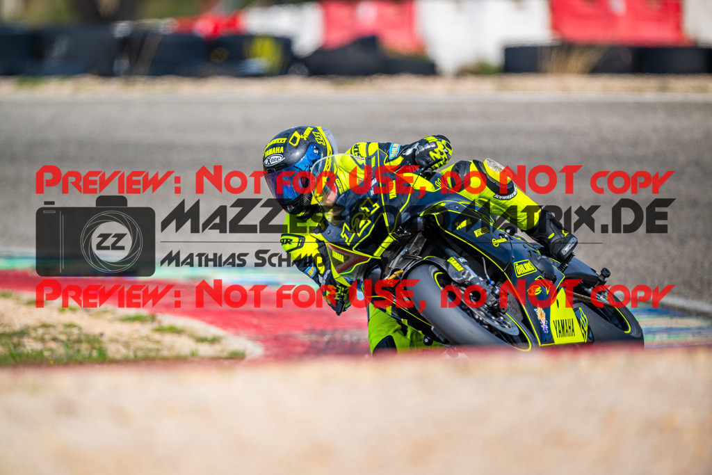 MaZZes_Fotomatrix_20260319_6007705_7085 | ENDURANCE
