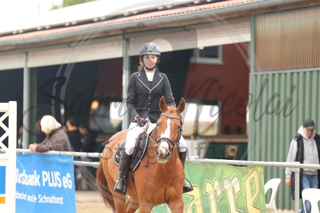 994A8672 | sabrinanicolaifotografie - Realisiert mit Pictrs.com