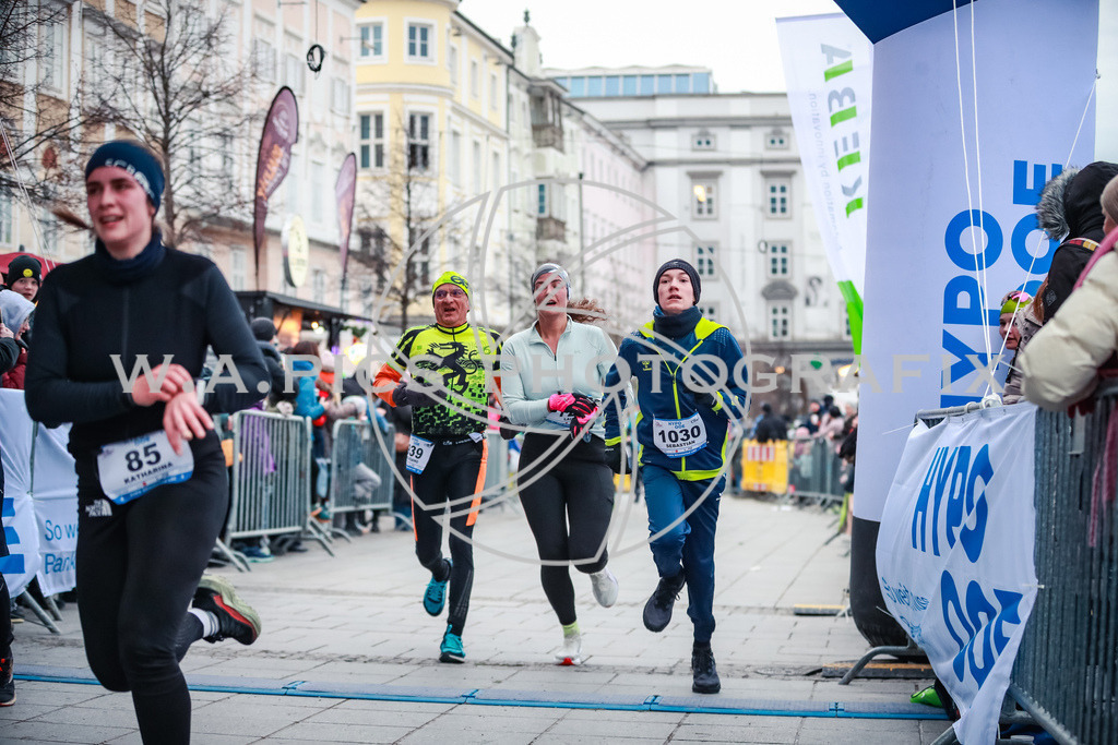 SILVESTERLAUF LINZ 25 | Linz, AUSTRIA, 31. Dezember 25, TRIRUN SILVESTERLAUF LINZ 25 , Image shows: 
Photo: WAPICS / BINDER Manuel