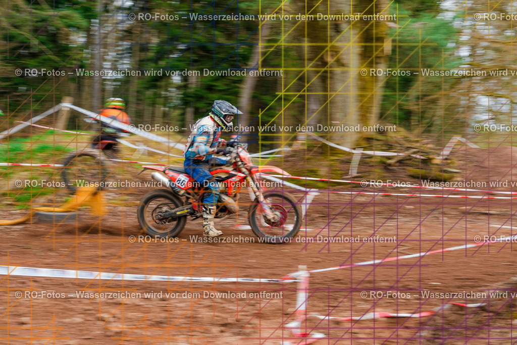 4 Lauf Mernes-1257 | Sportfotografie von RO-Fotos: Motorsport, Motocross, Enduro, Laufveranstaltungen und Triathlon. Professionelle Fotos von Sportlern und Events. - Realisiert mit Pictrs.com
