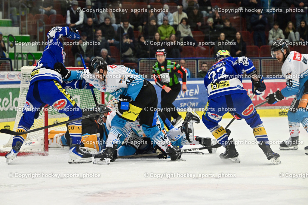 EC IDM WÄRMEPUMPEN VSV vs. Steinbach Black Wings Linz | #32 Rasmus Tirronen Black Wings Linz, #26 Guus van Nes EC VSV, #14 Henrik Neubauer Black Wings Linz, #22 Nikita Scherbak EC VSV, #13 Gerd Kragl lack Wings Linz, EC IDM WÄRMEPUMPEN VSV vs. Steinbach Black Wings Linz, EC IDM WÄRMEPUMPEN VSV vs. Steinbach Black Wings Linz am 04.03.2026 in Villach (Stadthalle Villach), Austria, (Photo by Bernd Stefan)