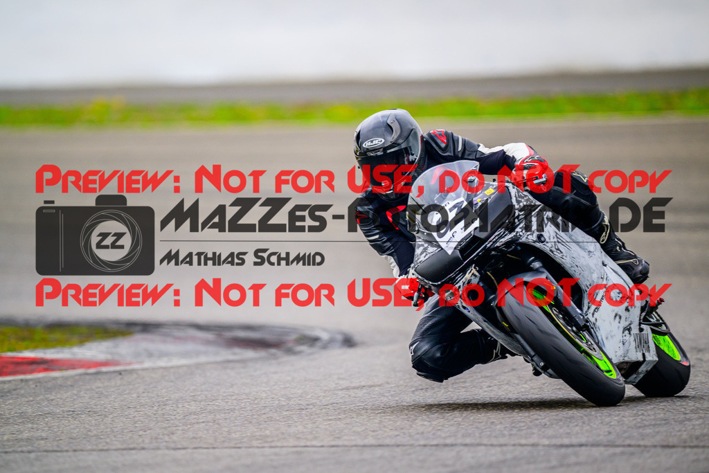 MaZZes_FotoMatrix_240717_6007705_3835 | GELB