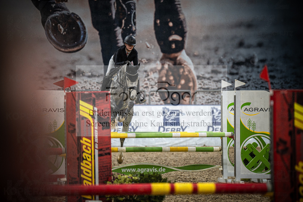 DOS_0589 | Entdecke hochwertige Reitturnierfotos von Foto Oger. Professionell, emotional und authentisch – jetzt Lieblingsmomente im Shop bestellen.Deutschlandweite Turnierfotografie. - Realisiert mit Pictrs.com