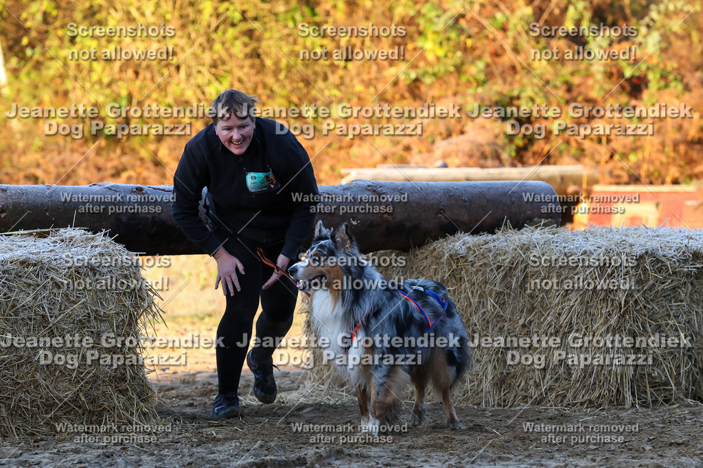 Dog Paparazzi - Strongdog 10-25-458 | Dog Paparazzi Jeanette Grottendiek Fotografie & Videografie - Realisiert mit Pictrs.com