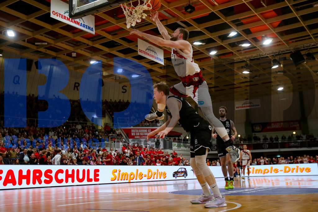 SES_LEVWOL20250525-48 | bond - Realisiert mit Pictrs.com