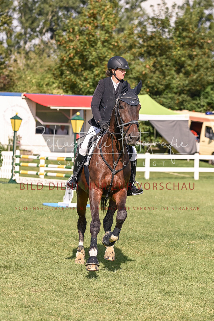 Schugtsche-Düren.2024-07.Amat.Springprf.A__-110 | Schugtsche Fotografie - Realisiert mit Pictrs.com