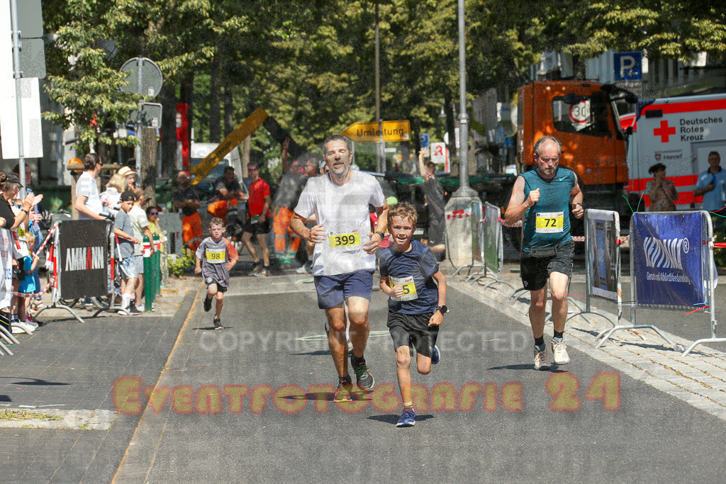250621_1045_EX1_2381 | Sportfotografie im Rhein-Sieg Kreis, Köln, Bonn, NRW, Rheinland Pfalz, Hessen, etc. Unser Tätigkeitsfeld umfasst den Laufsport vom Volkslauf über den Marathon, Duathlon, Triathon bis zum Ultralauf wie Kölnpfad Ultra oder Schindertrail.