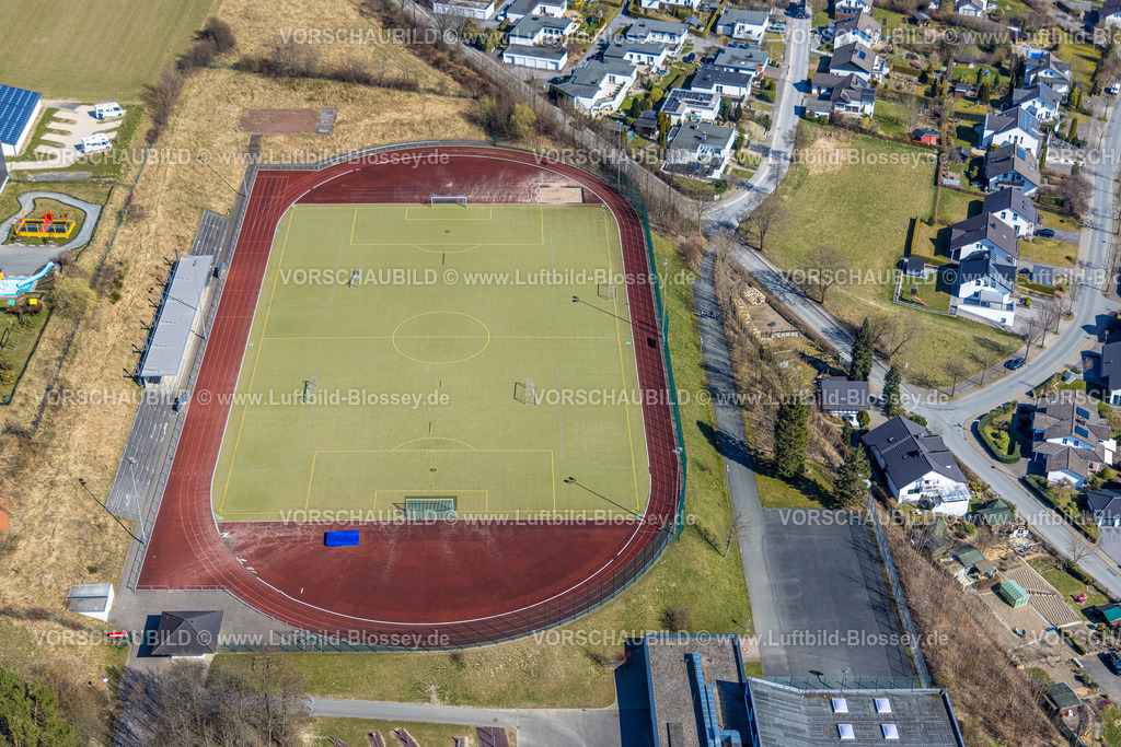 Schmallenberg220303741 | Luftbild, Sportanlage am Städtisches Gymnasium, Wormbach, Schmallenberg, Sauerland, Nordrhein-Westfalen, Deutschland
