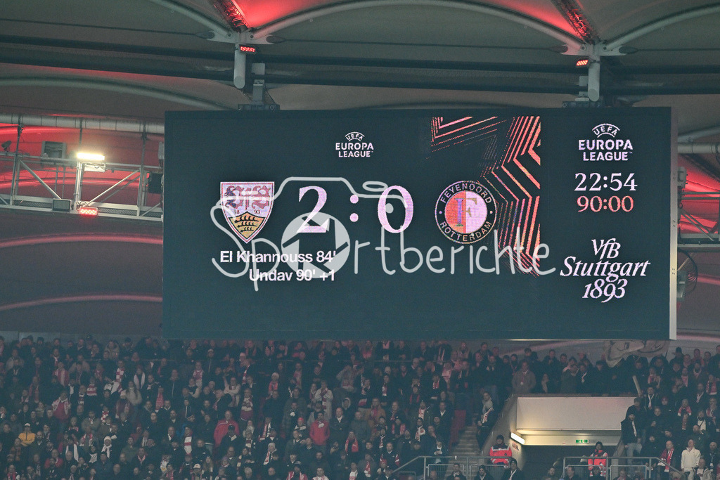 VfB Stuttgart - Feyenoord Rotterdam | STUTTGART, DEUTSCHLAND - 6. NOVEMBER: die Anzeigeteafel präsentiert den Endstand in Stuttgart nach dem Ligaspiel zwischen dem VfB Stuttgart und Feyenoord Rotterdam am 4. Spieltag der Europa League in der MHP-Arena am 06.11.2025