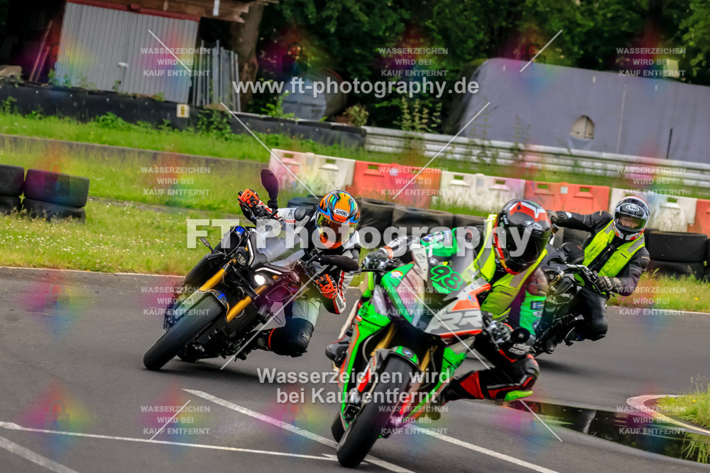 VBK-6602 | Hier findet Ihr Bilder von Touristenfahrten auf der Nürburgring Nordschleife oder von anderen Veranstaltungen die ich besucht habe. Viel Spass beim Durch Schauen 