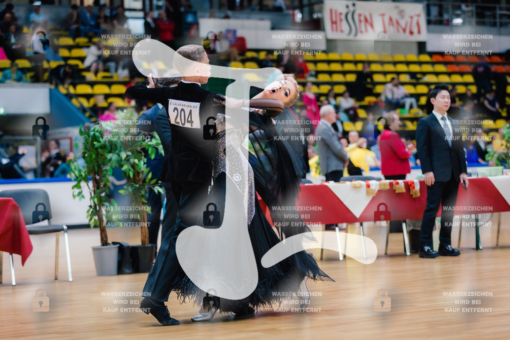 Hessen Tanzt WDSF Open Junior II Standard 2nd (204) Kristiyan Donchev _ Martina Kondaklieva (Bulgaria)-2025-05-17-7831 | Webshop for digital downloads and prints of dance sport, event & show photographer Julian Link - Realisiert mit Pictrs.com
