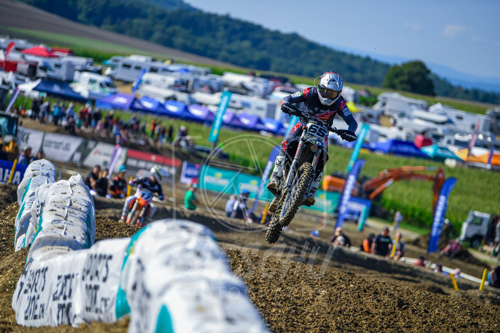MX1 (130) | Paeschuphoto Shop - Wer nicht sucht der auch nicht findet.Ob Motocrossbilder oder von einem besuchtem Spiel, Hauptsache Action. - Realisiert mit Pictrs.com