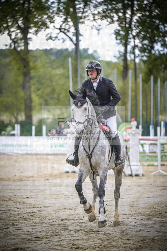 DOS_2376 | Entdecke hochwertige Reitturnierfotos von Foto Oger. Professionell, emotional und authentisch – jetzt Lieblingsmomente im Shop bestellen.Deutschlandweite Turnierfotografie. - Realisiert mit Pictrs.com