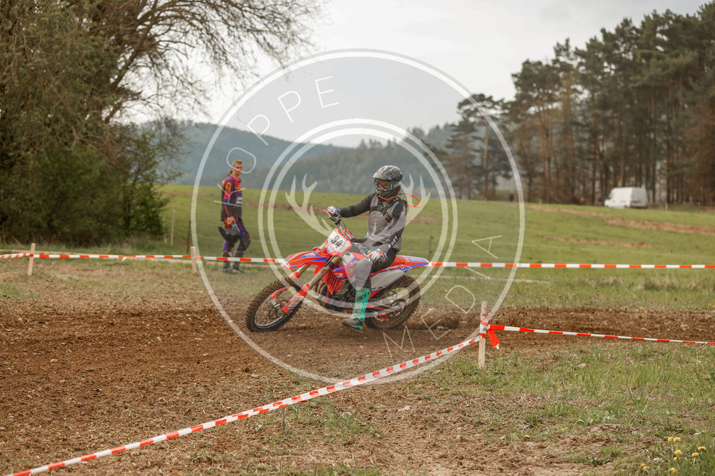 4TaktLauf1-845 | koppe-media - Realisiert mit Pictrs.com