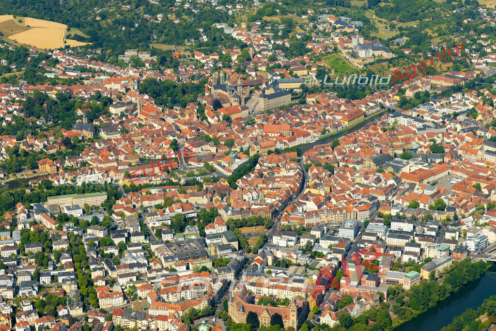 bamberg-professionelle-luftbilder-1435-2023 | Das Luftbild zeigt :  Bamberg - Die Luftaufnahme wurde 2023 vom UL-Flugzeug aus erstellt ( keine Drohne ) - 
Hochauflösende Luftaufnahme - Für grossformatige Ausdrucke geeignet. Die Geschenkidee !
Mit Lizenz und Bildrechte bestellbar