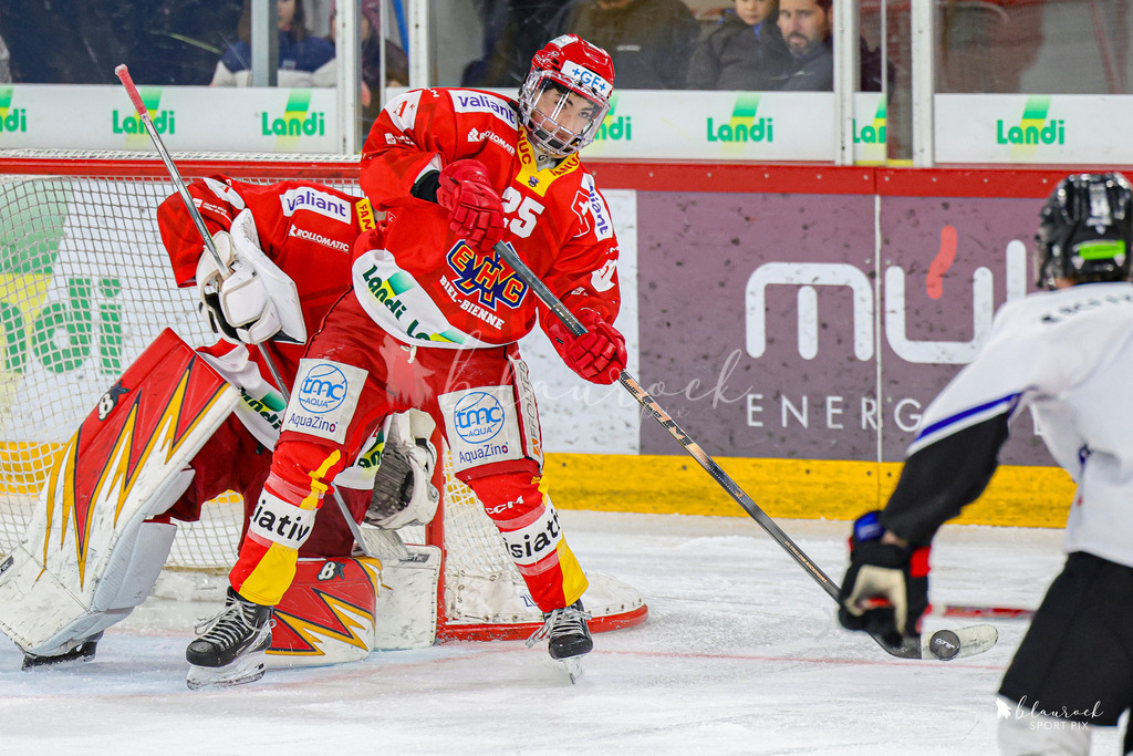 EHCB Spirit vs HCFG_wb-8172 | Sportbilder, Sportfotograf, Hochzeits- und Eventfotografin, Flugshows, Portraits und Tiershooting, Aviation, Downhill, Nationalleague, Swissleague, International