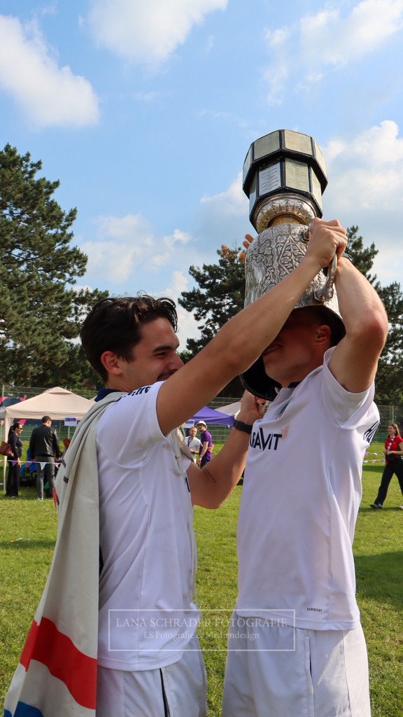 HERREN BUNDESLIGA DM FINALE Mannheimer HC - Hamburger Polo Club 19.05.24 Bonn-027 | lanaschraderfotografie - Realisiert mit Pictrs.com