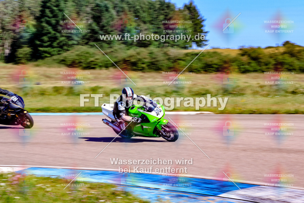 _TOU2506 | Hier findet Ihr Bilder von Touristenfahrten auf der Nürburgring Nordschleife oder von anderen Veranstaltungen die ich besucht habe. Viel Spass beim Durch Schauen 