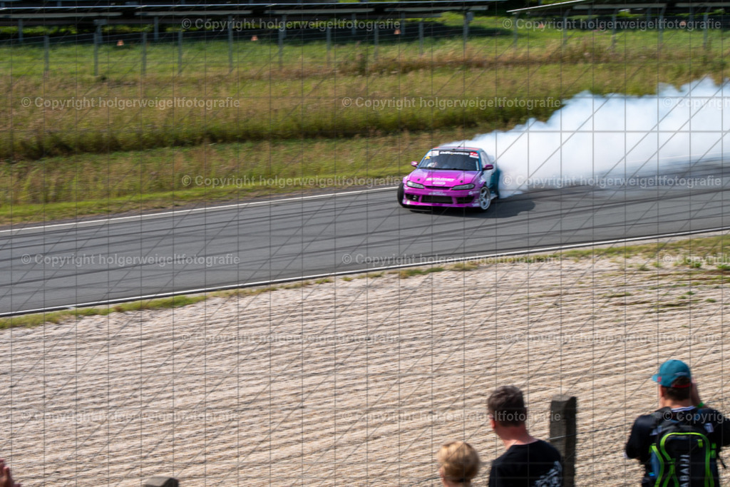 20250907114939D75_6854 | Bitte beachten!!!
Alle Fotos dieser Galerie sind nur grundbearbeitet. Im Falle eines Verkaufs, werde ich die Fotots noch mit dem nötigen Feinschliff versehen. - Realisiert mit Pictrs.com