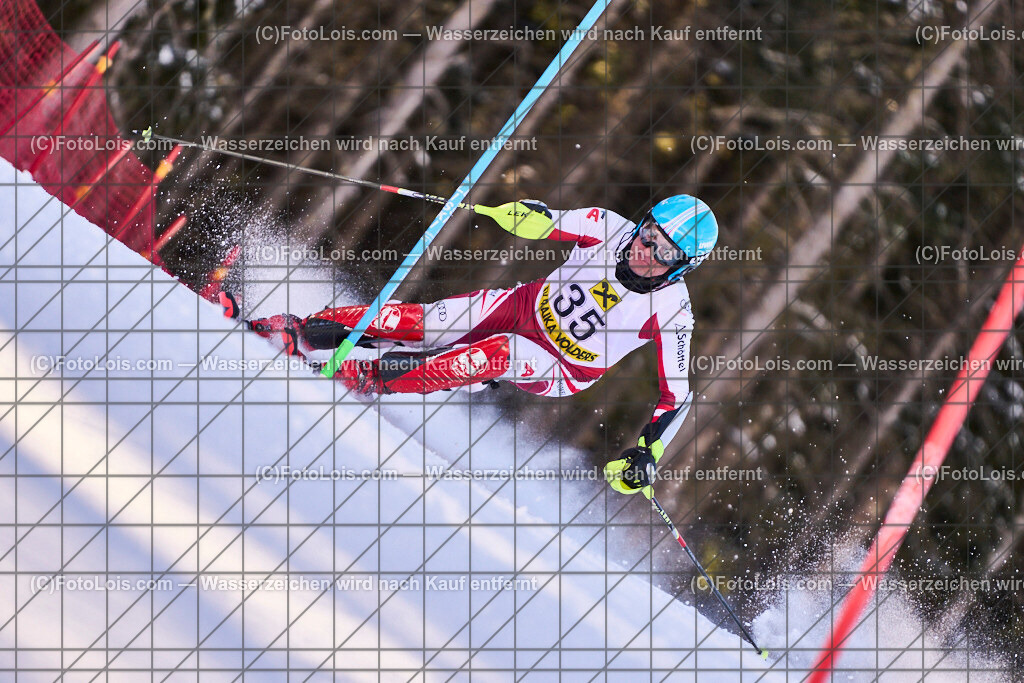 ALP6540_MASTERS-OeM-SL_Glungezer_Guggenbichler Juergen | Alpine Österreichische Mastersmeisterschaften auf dem Glungezer. Tiroler Skiverband, SC Volders, SLALOM - 2. Durchgang, So 2. März 2025.