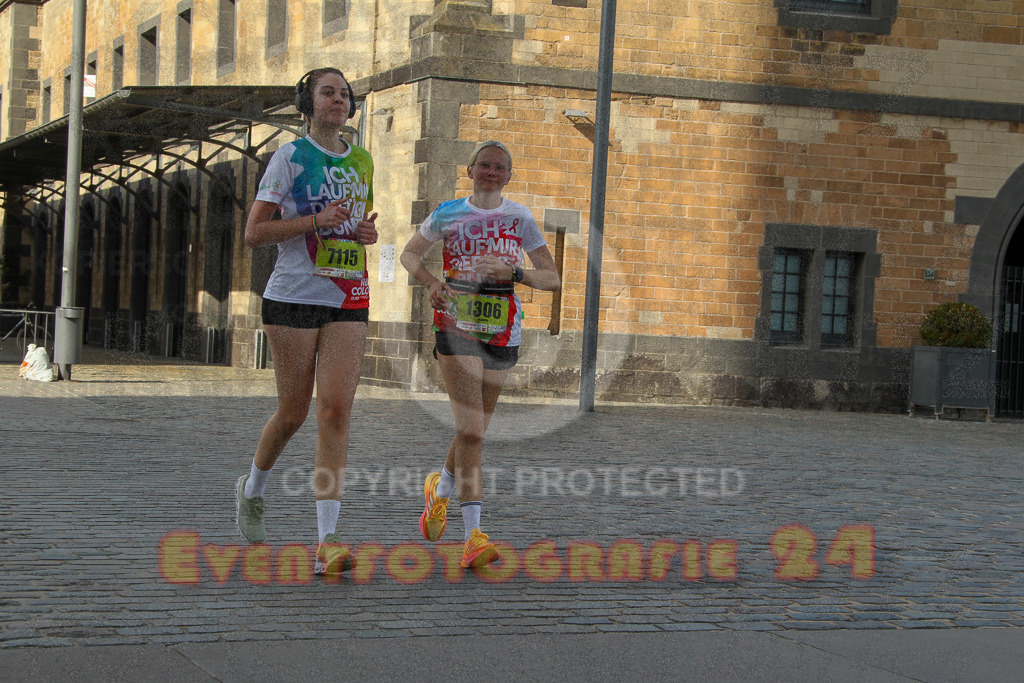 250920_1554_EV4_9640 | Sportfotografie im Rhein-Sieg Kreis, Köln, Bonn, NRW, Rheinland Pfalz, Hessen, etc. Unser Tätigkeitsfeld umfasst den Laufsport vom Volkslauf über den Marathon, Duathlon, Triathon bis zum Ultralauf wie Kölnpfad Ultra oder Schindertrail.