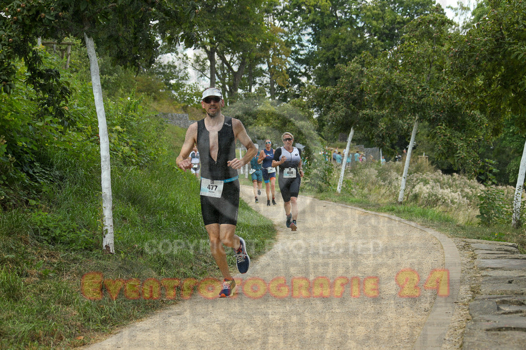 250824_1351_EX1_3963 | Sportfotografie im Rhein-Sieg Kreis, Köln, Bonn, NRW, Rheinland Pfalz, Hessen, etc. Unser Tätigkeitsfeld umfasst den Laufsport vom Volkslauf über den Marathon, Duathlon, Triathon bis zum Ultralauf wie Kölnpfad Ultra oder Schindertrail.