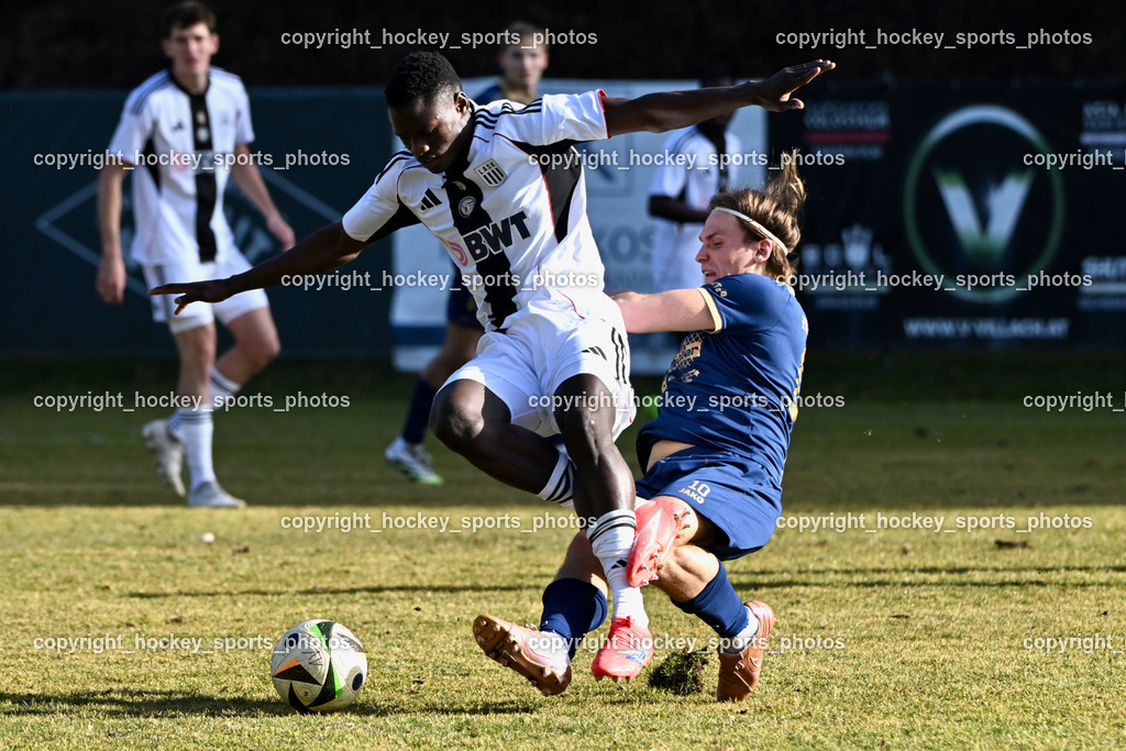 ATUS Velden vs. SPG LASK Amateure OÖ | #21 Alpha Kassaynabo Balde LASK Amateure, #10 Lukas Lausegger ATUS Velden, ATUS Velden vs. SPG LASK Amateure OÖ, ATUS Velden vs. SPG LASK Amateure OÖ am 07.03.2026 in Velden (Wald Arena Velden), Austria, (Photo by Bernd Stefan)