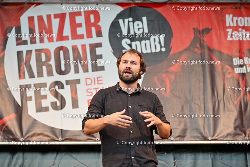 Linzer Kronefest 2023_ 19.08.2023-114 | 19.08.2023, Linzer Kronefest 2023, AUT, im Bild Linzer Kronefest 2023, AK-Kulturbuehne

Manuel Thalhammer