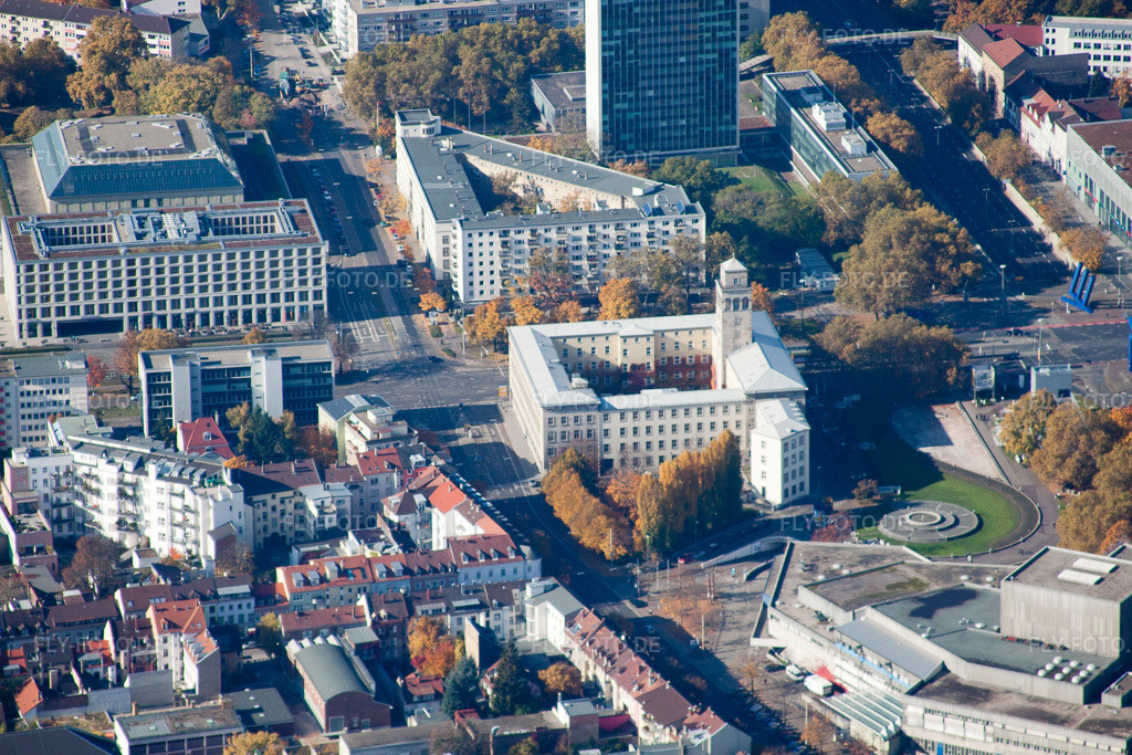 Luftbild: Kriegsstraße Ost im Ortsteil Südstadt in Karlsruhe im Bundesland Baden-Württemberg in Deutschland. Foto: IMG_35150.jpg vom 31.10.2010 durch Werner Riehm/FLY-FOTO.de
