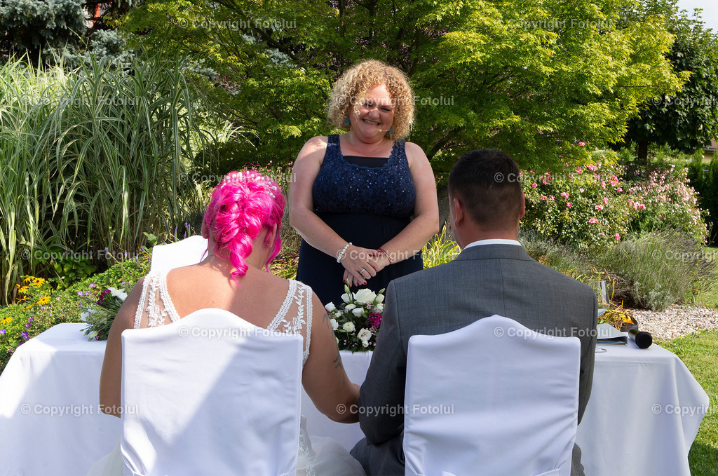 KERSTINFREDYHOCHZEIT_260822_73 | bilder, linz, photo, foto, fussball, sport, fotolui, bundesliga