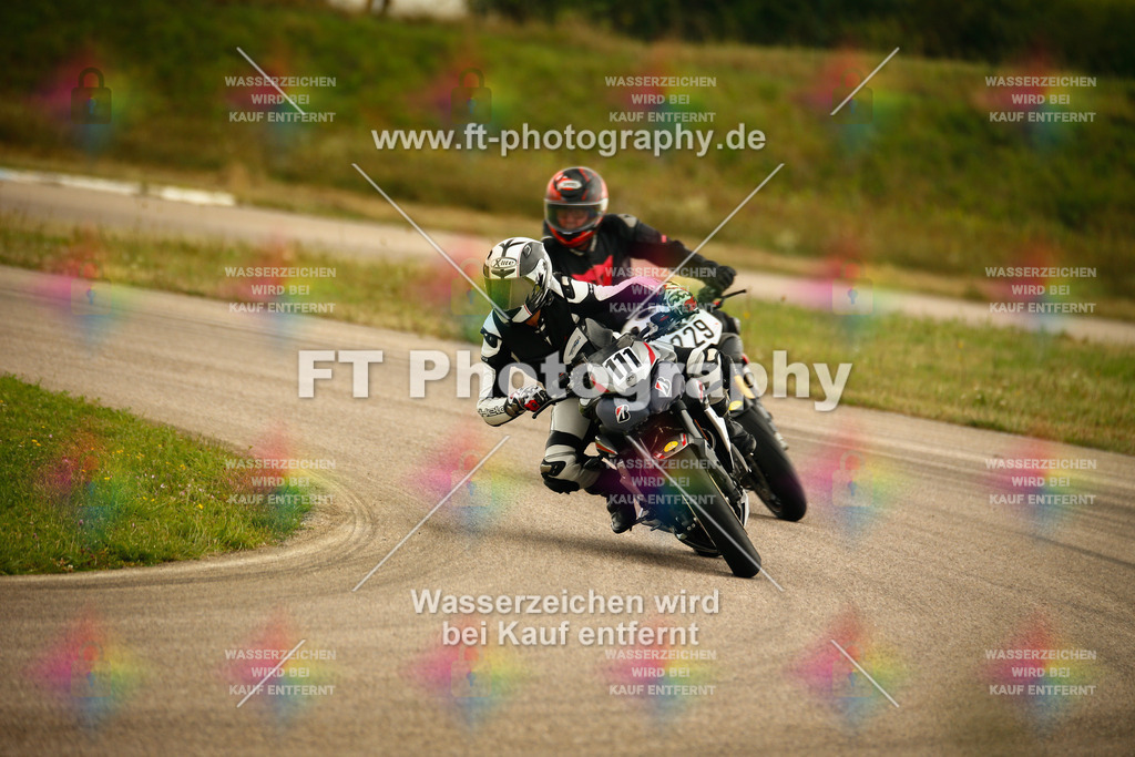 _MOT7951 | Hier findet Ihr Bilder von Touristenfahrten auf der Nürburgring Nordschleife oder von anderen Veranstaltungen die ich besucht habe. Viel Spass beim Durch Schauen 