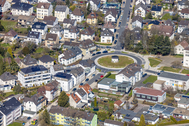 HB-Arnsberg220301849Neheim | Luftbild, Neugestaltung Kreisverkehr Pfarrer-Leo-Reiners-Platz, ehemals Ehmsenplatz in Neheim, Arnsberg, Sauerland, Nordrhein-Westfalen, Deutschland