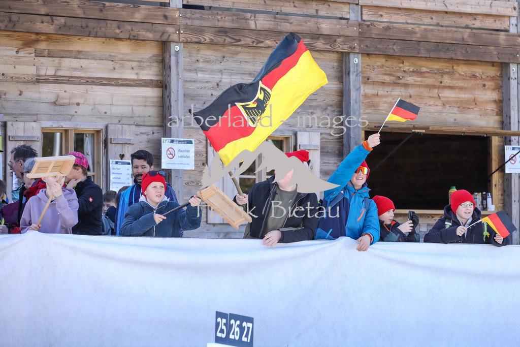 OE7A4490 | Medien- Sport- Entertainmentfotos