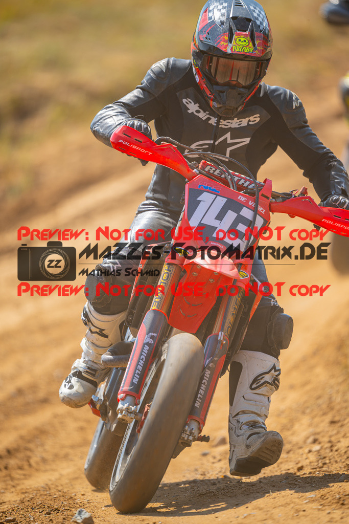 MaZZes-Fotomatrix-20260815-598078 | S2