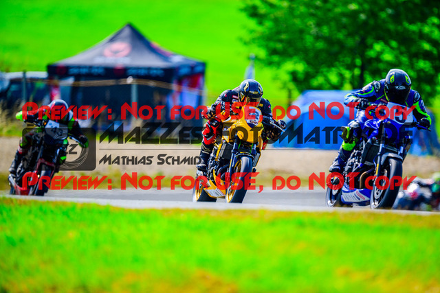 MaZZes_FotoMatrix_240726_6007705_4047 | TWIN