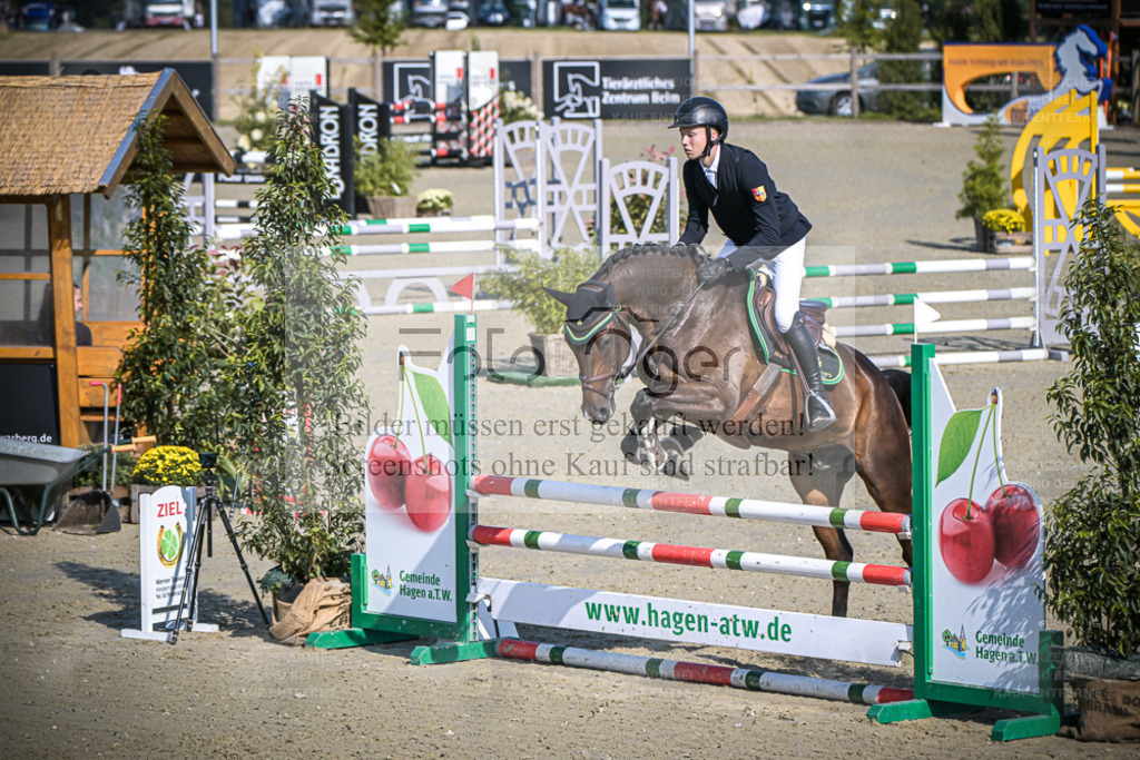 DOS_0408 | Entdecke hochwertige Reitturnierfotos von Foto Oger. Professionell, emotional und authentisch – jetzt Lieblingsmomente im Shop bestellen. - Realisiert mit Pictrs.com