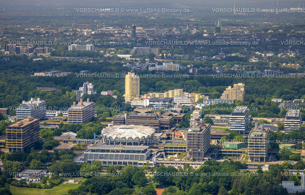 Bochum220503563 | Luftbild, RUB, Ruhr-Universität Bochum, Uni-Center und Skyline von Bochum, Audimax Hörsaal, Querenburg, Bochum, Ruhrgebiet, Nordrhein-Westfalen, Deutschland